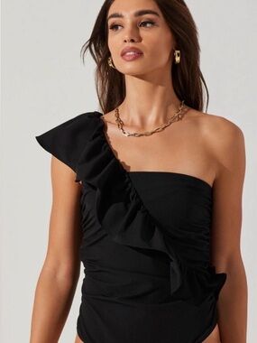 ASTR One-Shoulder Black Ruffle Bodysuit